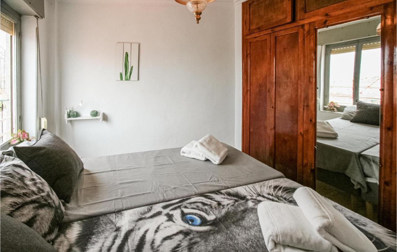 Nice Apartment In Santa Pola With Wifi Exteriör bild
